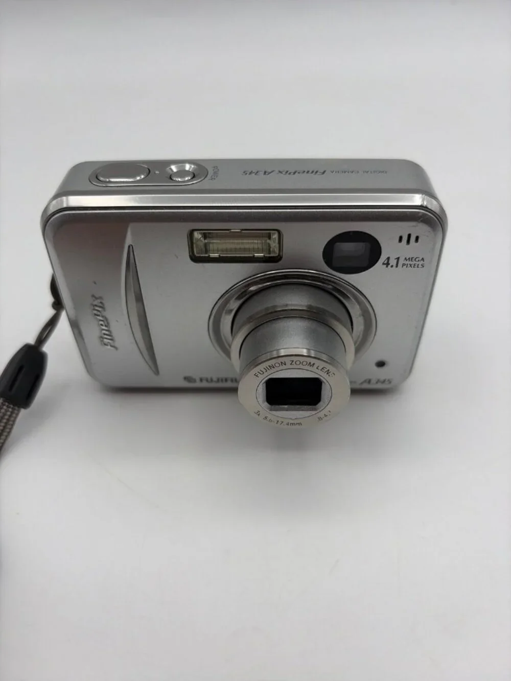 Fuji Fujifilm FinePix A345 4.1 MP Digital Camera w/ 516MB XD Picture Card Tested